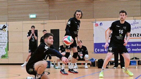 Manuel Michno (am Ball) muss in Zukunft kürzer treten. Manuel Michno (am Ball) muss in Zukunft kürzer treten.