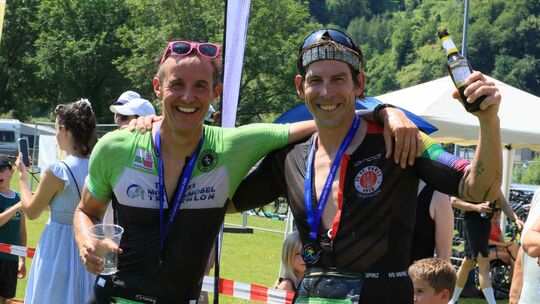 Endlich mal gemeinsamer Start beim Mittelmosel-Triathlon: Die Mit-Initiatoren Christian Stadtfeld und Karl Sausen (rechts).
