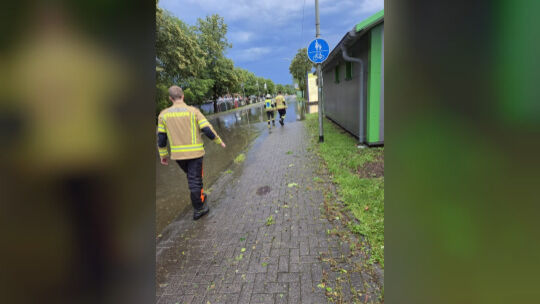Die Feuerwehr der VG Altenkirchen-Flammersfeld verzeichnete etliche Einsätze in der Nacht von Freitag auf Samstag wegen der star Die Feuerwehr der VG Altenkirchen-Flammersfeld verzeichnete etliche Einsätze in der Nacht von Freitag auf Samstag wegen der star