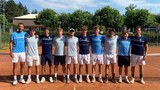 Aufsteiger in die Oberliga: Die Herren II des TC BW Bad Ems mit (von links) Lukas Rosol, Yannis Ross, Tristan Reiff, Nico Ritz,