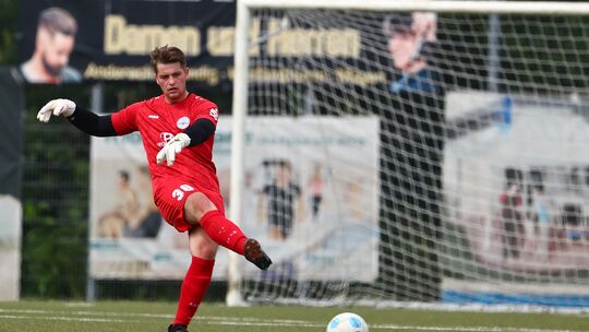 Tim Teschner spielte bis zu seinem zweijährigen USA-Aufenthalt beim aktuellen Wirges Ligakonkurrenten SG 99 Andernach. Nun geht'