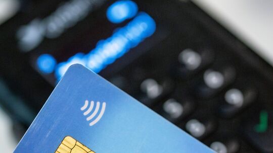 Einkäufe mit der Girocard Einkäufe mit der Girocard