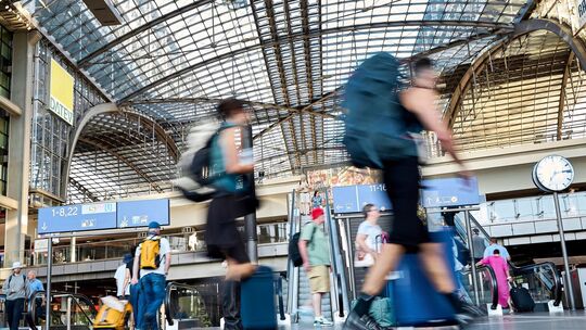 Nach dem bundesweiten Ausfall bei der Deutschen Bahn - Berlin