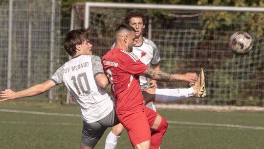 Der SV Medard (weiße Trikots) wird in der kommenden Saison in der A-Klasse Birkenfeld spielen.