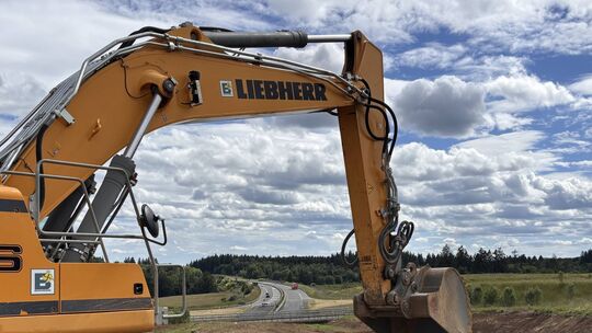 Am derzeitigen Ende der A1 bei Dreis-Brück laufen die Vorbereitungen für den Weiterbau: Auf rund 1,1 Kilometern wird zunächst ei