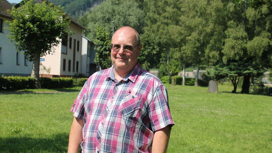 In Nievern möchte Stefan Lenz Nachfolger von Lutz Zaun als Ortsbürgermeister werden. Dort hat er mit einigen Mitstreitern eine n