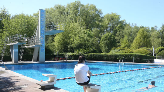 Auf eine Abkühlung im Freibad Pellenz müssen Schwimmer an diesen Tagen verzichten. Die Einrichtung bleibt wegen technischer Prob
