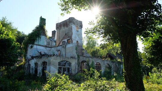 1970 wurde die Waldburg geschlossen. Seitdem ist sie dem Verfall preisgegeben.