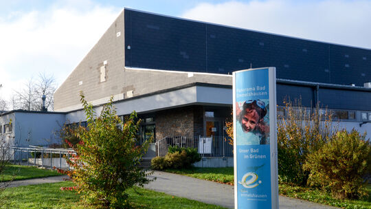 Das Panoramabad in Emmelshausen soll für rund 3,2 Millionen Euro saniert werden.