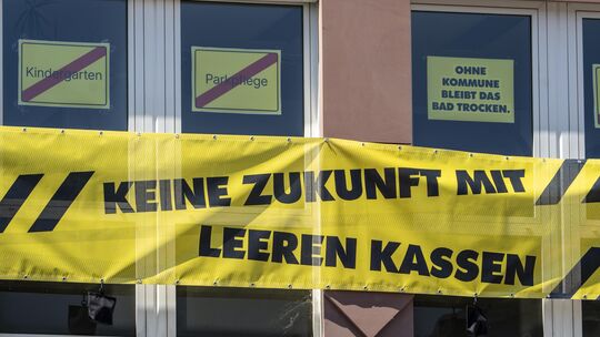 Symbolbild: Der Rhein-Hunsrück-Kreis beteiligte sich am 22. Juni 2026 am Aktionstag „Kommunen am Limit".