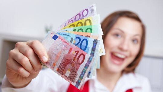 Telefon-Gewinnspiele im Radio können einem gutes Geld einbringen - man kann sich aber auch blamieren.