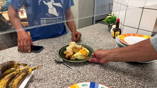 Hungrig - Wo Arme satt werden Hungrig - Wo Arme satt werden
