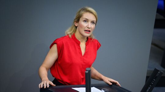 Ines Schwerdtner Ines Schwerdtner