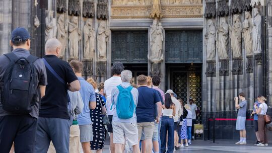 Zwölf Euro Eintritt für Kölner Dom Zwölf Euro Eintritt für Kölner Dom
