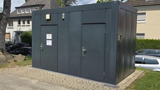 Die öffentliche Toilettenanlage in der Wissener Steinbuschanlage bleibt aufgrund eines beschädigten Türschlosses bis auf Weitere