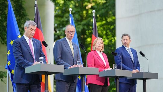 Pressekonferenz zu Ergebnissen des Koalitionsausschusses Pressekonferenz zu Ergebnissen des Koalitionsausschusses