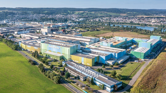Vor wenigen Jahren feierte ThyssenKrupp Rasselstein den 100. Geburtstag des Standorts Andernach. Die wechselhafte Geschichte des Vor wenigen Jahren feierte ThyssenKrupp Rasselstein den 100. Geburtstag des Standorts Andernach. Die wechselhafte Geschichte des