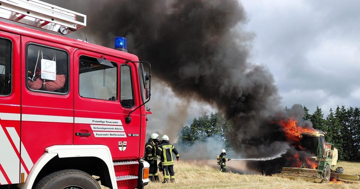 Fire Department Call in Rodder: Combine Harvester Catches Fire While ...