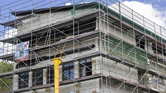 Der neue Beginenhof in Westerburg ist im Werden. Das Gebäude ist bereits aufgestockt, die Innenarbeiten laufen. Umzug soll im Ok