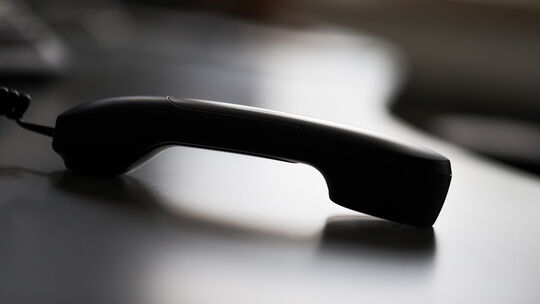 Im AK-Land kommt es immer wieder zu Telefonabzocken, bei denen vor allem Senioren um teils erschütternd hohe Geldbeträge betroge