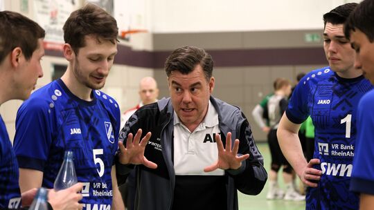 Andreas Kurz hat beim TV Feldkirchen sein Traineramt niedergelegt. Seine Nachfolger stehen bereits fest.