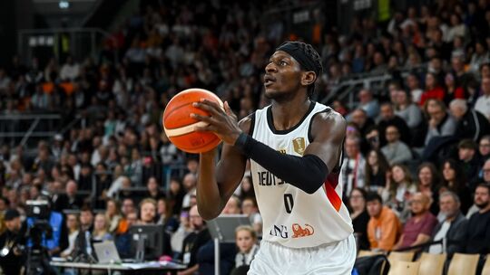 Isaac Bonga Isaac Bonga