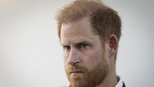 Prinz Harry verklagt Prinz Harry verklagt