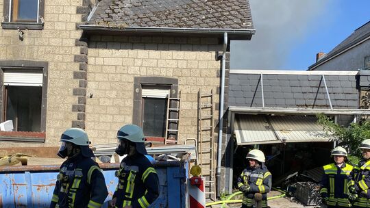 Großeinsatz von 60 Feuerwehrkräften in Ettringen am Samstagnachmittag.