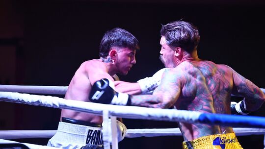 Der Engländer Joel McIntyre (rechts) hatte seit gut anderthalb Jahren nicht mehr im Ring gestanden. Angestaubt oder angerostet w