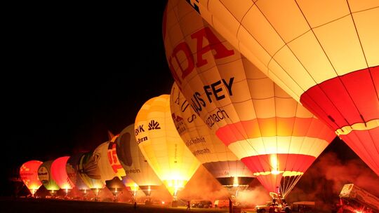 Zwölfmal fand das Ballonfahrertreffen am Rotenfels statt, das eine der schönsten Seiten der Region zum Leuchten brachte.