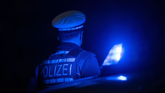 Die Bundespolizei konnte am Bahnhof zurückgelassene Sprayutensilien der Täter sicherstellen.