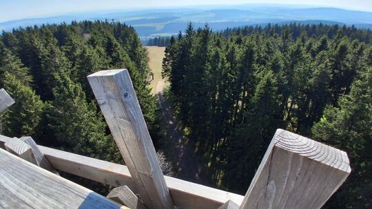 Seit Jahren wird über die Rahmenbedingungen eines künftigen Bikeparks auf dem ehemaligen Skigebiet am Idarkopf diskutiert. Das P