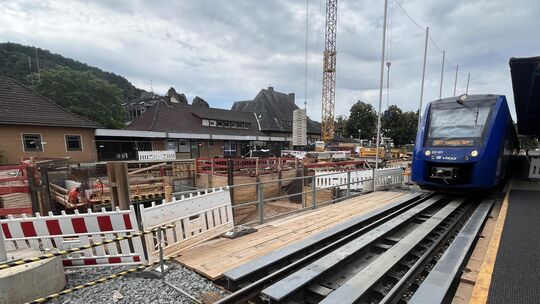 Die Arbeiten am ersten Bauabschnitt des Bahnhofs Bad Münster kommen zügig voran.
