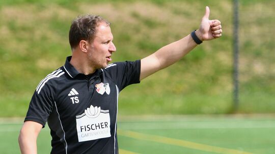 Thomas Schäfer, bis Mai noch Trainer bei Bezirksligist SG Hundsangen, hob nach mehreren Tagen Bedenkzeit und vielen Gesprächen l