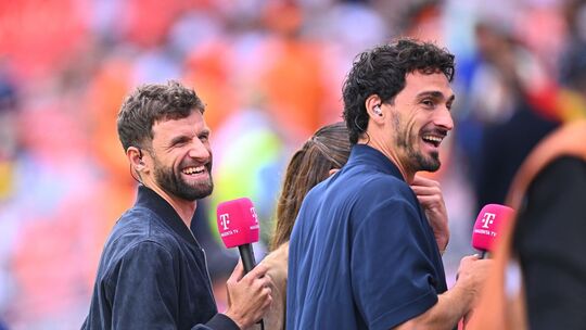Thomas Müller (l) und Mats Humels