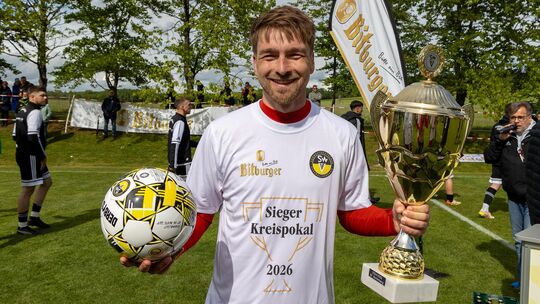 Kapitän Radoslav Mehrwald holte mit dem SV Buhlenberg schon dreimal den Kreispokal. Nach dem Aufstieg des SVB in die Bezirksliga