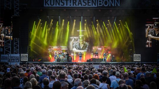 Fury in the Slaughterhouse waren schon 2025 auf dem Kunstrasen, kommen aber gerne wieder.