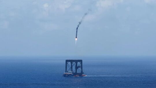 «Langer Marsch 10B» - China fängt erstmals Stufe auf