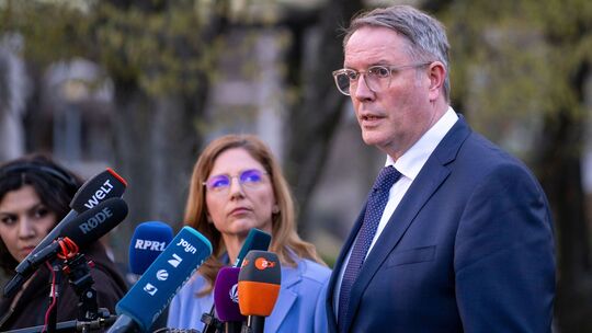 Kurz nach der verlorenen Landtagswahl im März erklärten die damalige SPD-Landeschefin Sabine Bätzing-Lichtenthäler und der abgew