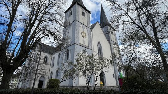 Die Pfarrkirche St. Peter in Ketten bildet das Zentrum des kirchlichen Lebens der Pfarrei Montabaur – und das soll auch so bleib