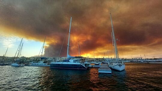 Gewaltiger Brand wütet in Andalusien