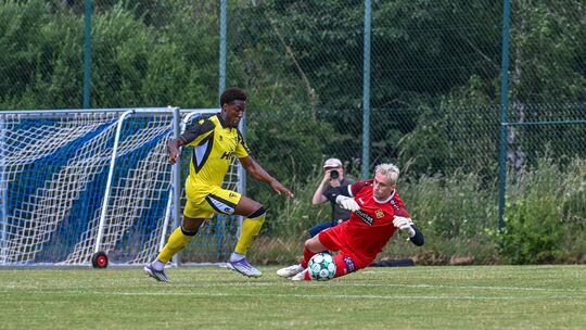 Die TuS Koblenz um Torwart Kevin Birk trifft nach dem Drittligisten Fortuna Köln, den Regionalligisten Siegen am Dienstagabend a Die TuS Koblenz um Torwart Kevin Birk trifft nach dem Drittligisten Fortuna Köln, den Regionalligisten Siegen am Dienstagabend a