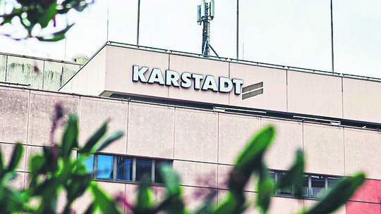 Ob auch der Karstadt in der Fußgängerzone von Limburg geschlossen werden soll, ist noch ungewiss.