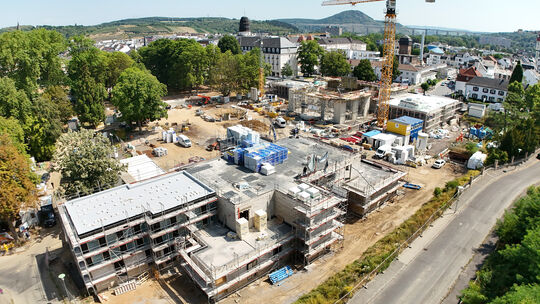 Die Baustelle im Kurpark von Bad Neuenahr im Überblick.