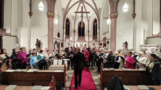 Mitsänger gesucht! Am Sonntag, 6. September, wird der katholische Kirchenchor "Cäcilia" Hamm die musikalische Gestaltung des Abe