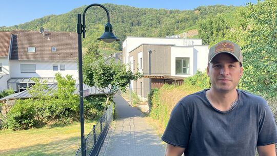 Seit zwei Jahren ist David Fuhrmann Ortsbürgermeister von Dernau. Seine bisherige Amtszeit ist stark vom Wiederaufbau nach der F