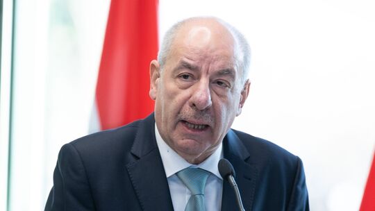 Tamas Sulyok Tamas Sulyok