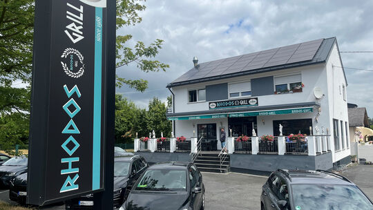 Der Rhodos-Grill in Wirges zählt zu den beliebtesten Lieferdiensten beim Online-Bestellservice Foodi.