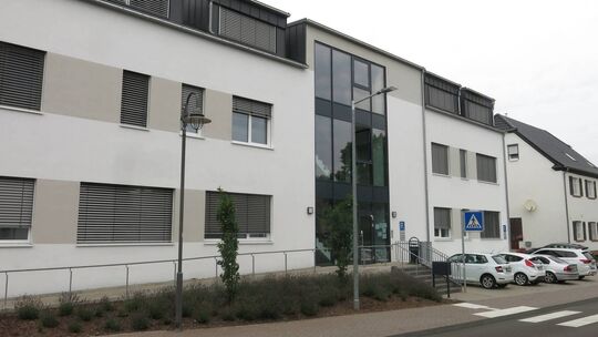 Das Morbacher Ärztehaus, in dem sich die Praxis des MVZ befindet.
