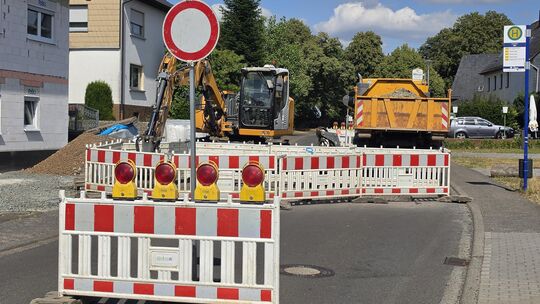 Vollsperrung der Ortsdurchfahrt Bruchweiler aufgrund von Kanalarbeiten für einen Hausanschluss in der Idarwaldstraße